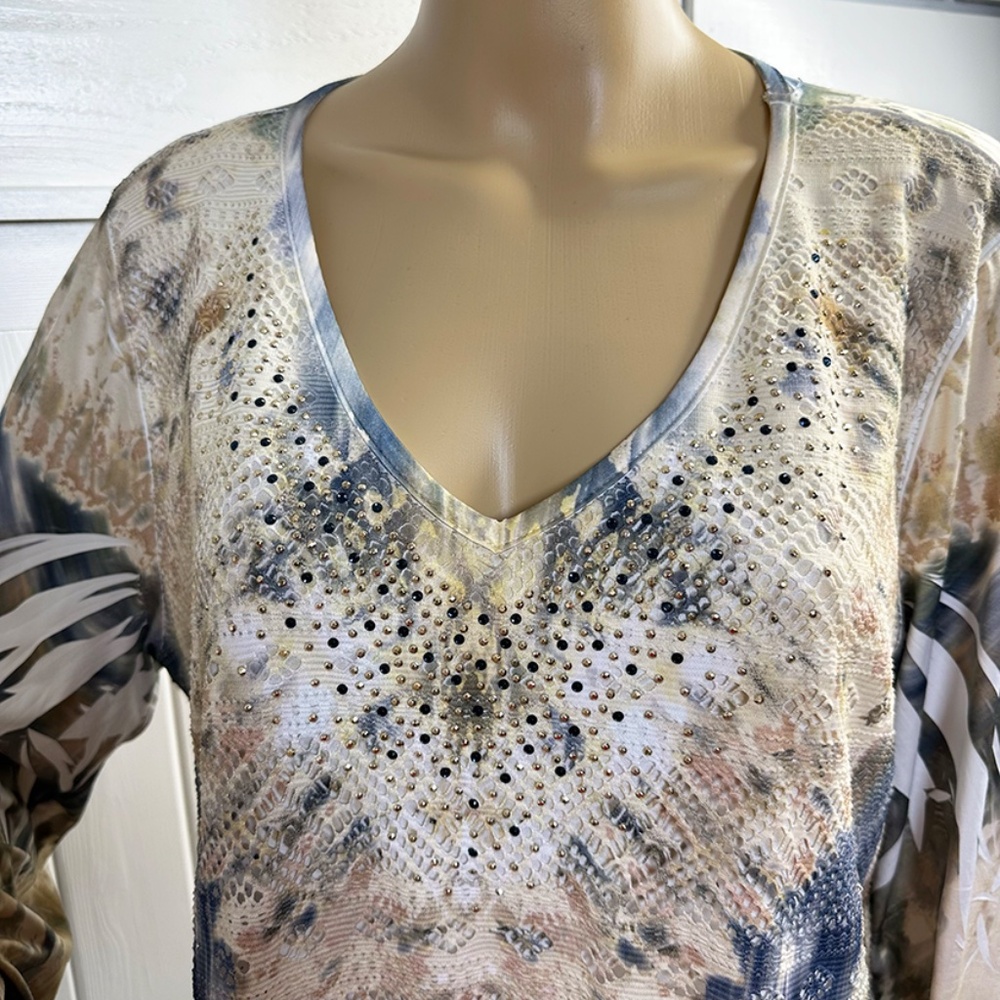Like New Reba From Dillards Multi Color ¾ Sleeve Bling Tee Size XL  Worn Once